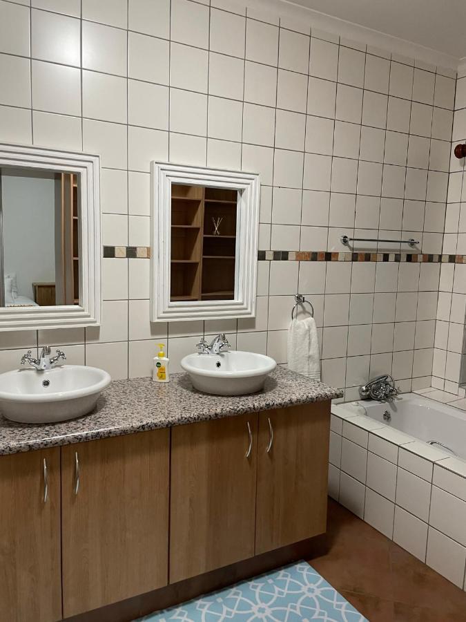 City Comfort Self Catering ويندهوك المظهر الخارجي الصورة